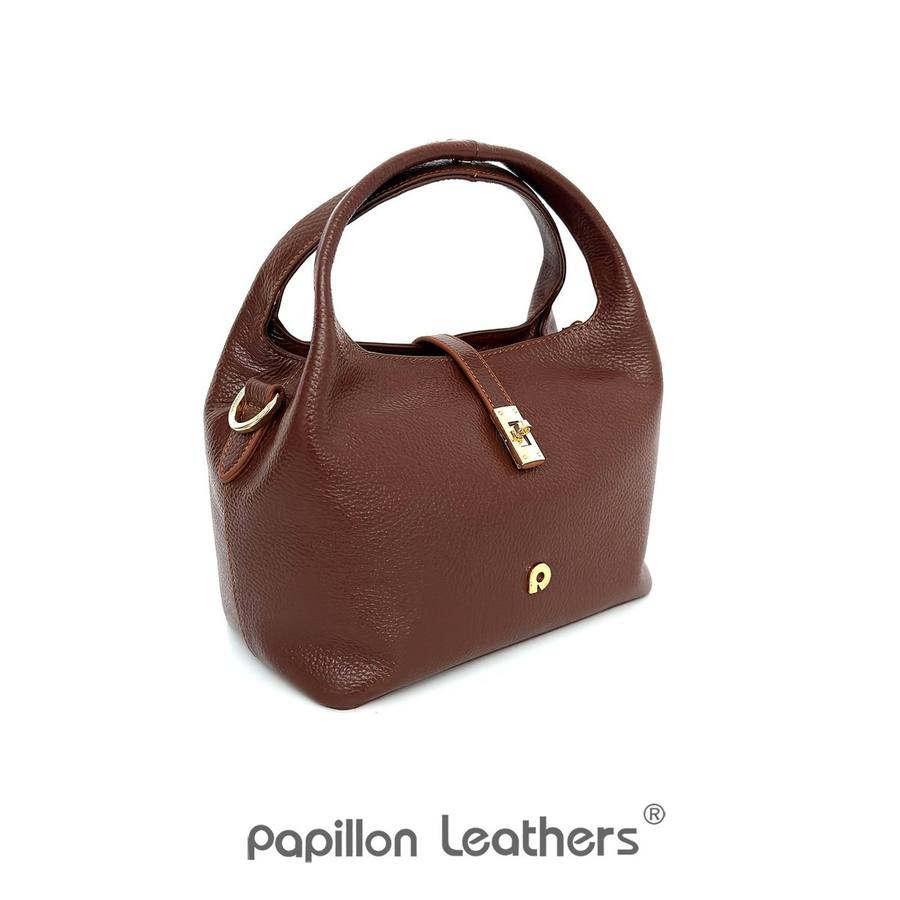 Sling bag kulit Papillon dengan harga mulai Rp 950 ribu