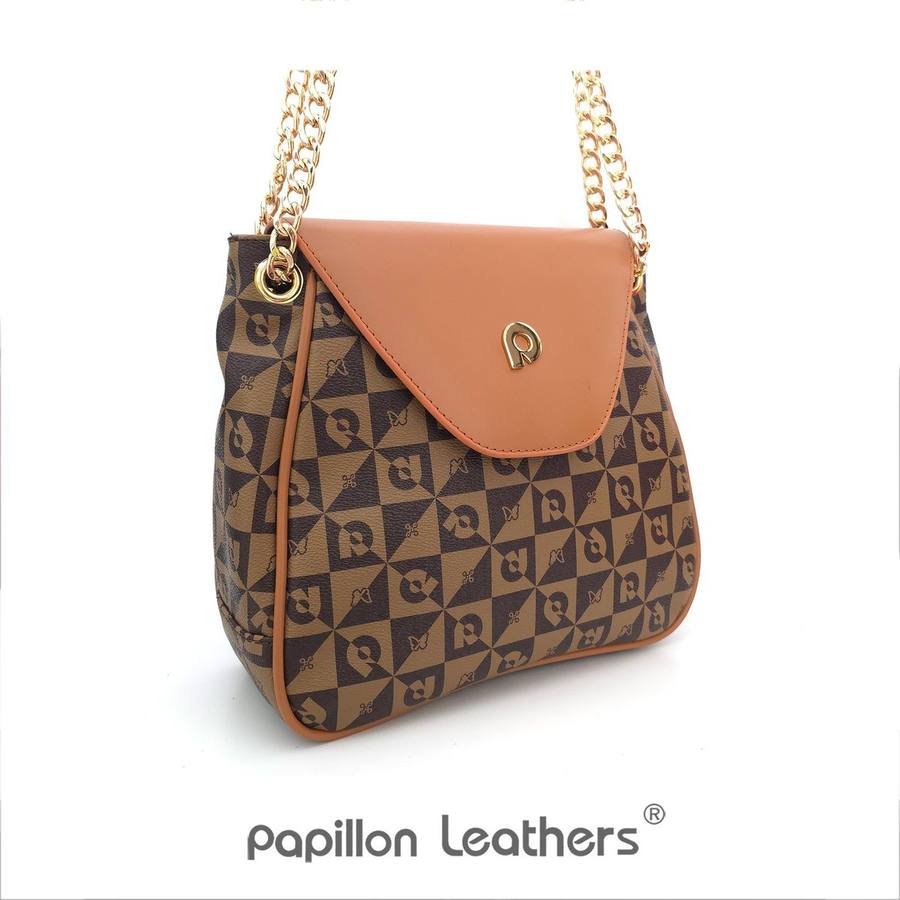 Koleksi tas kulit asli di toko tas Papillon Bandung