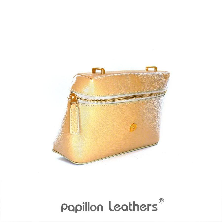 Perawatan tas kulit Papillon agar awet bertahun-tahun