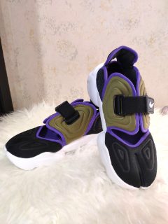 Sepatu Nike Air Rift Colour Block
